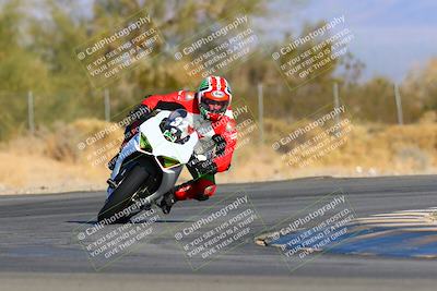 media/Jan-08-2022-SoCal Trackdays (Sat) [[1ec2777125]]/Turn 2 (150pm)/